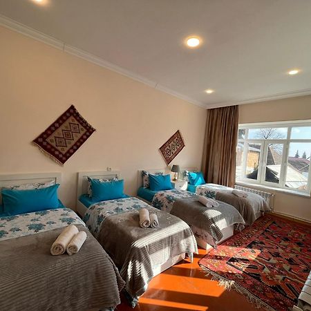 Hotel Nuray'S House à Şǝki Extérieur photo