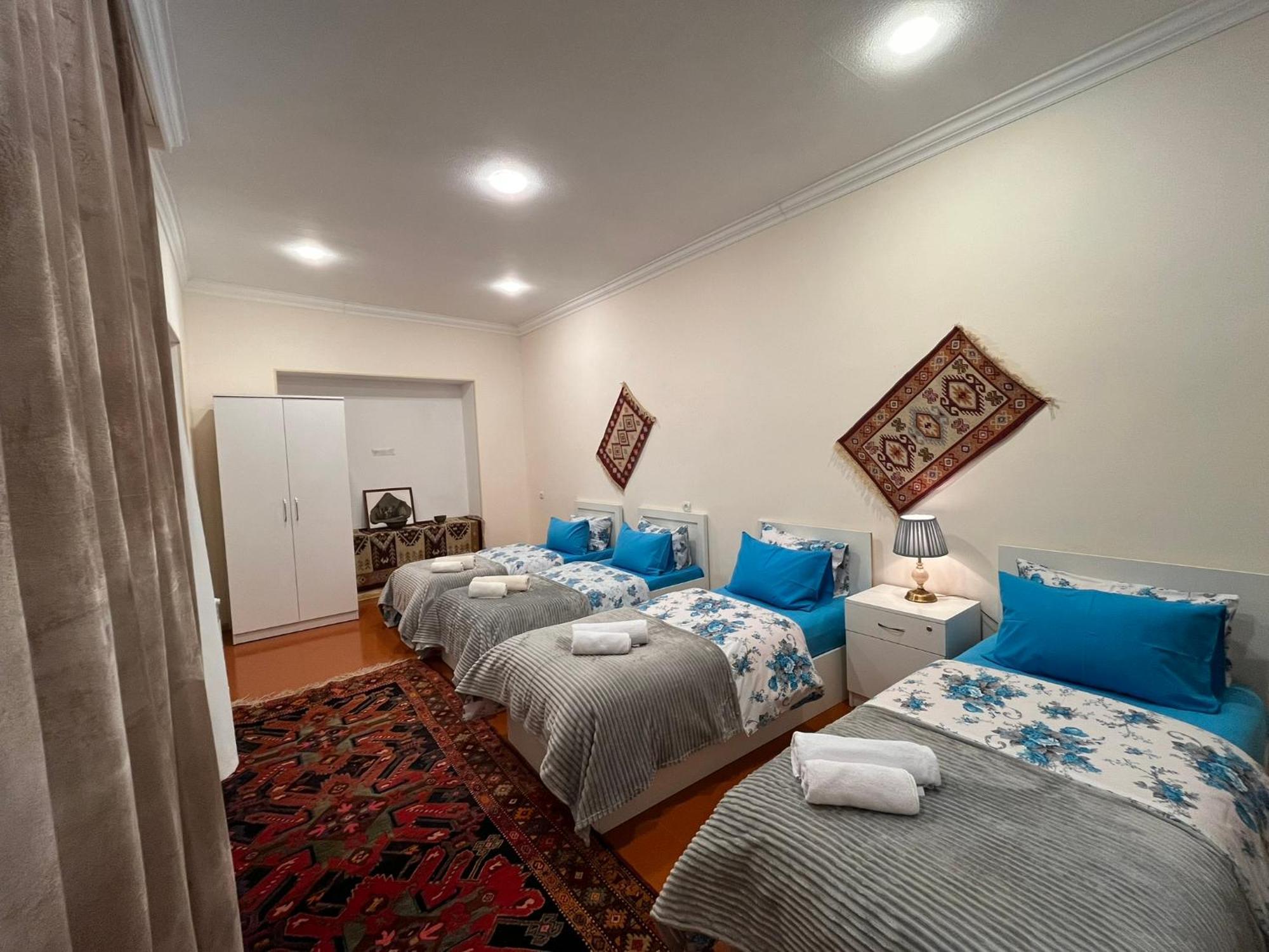 Hotel Nuray'S House à Şǝki Extérieur photo