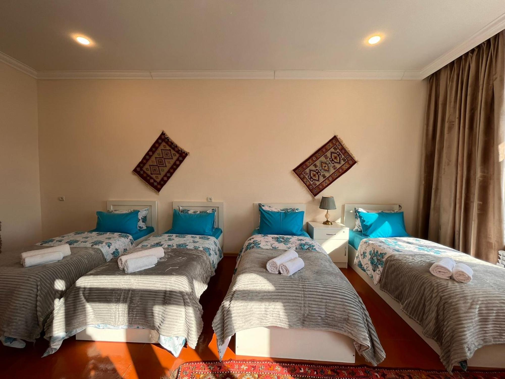 Hotel Nuray'S House à Şǝki Extérieur photo