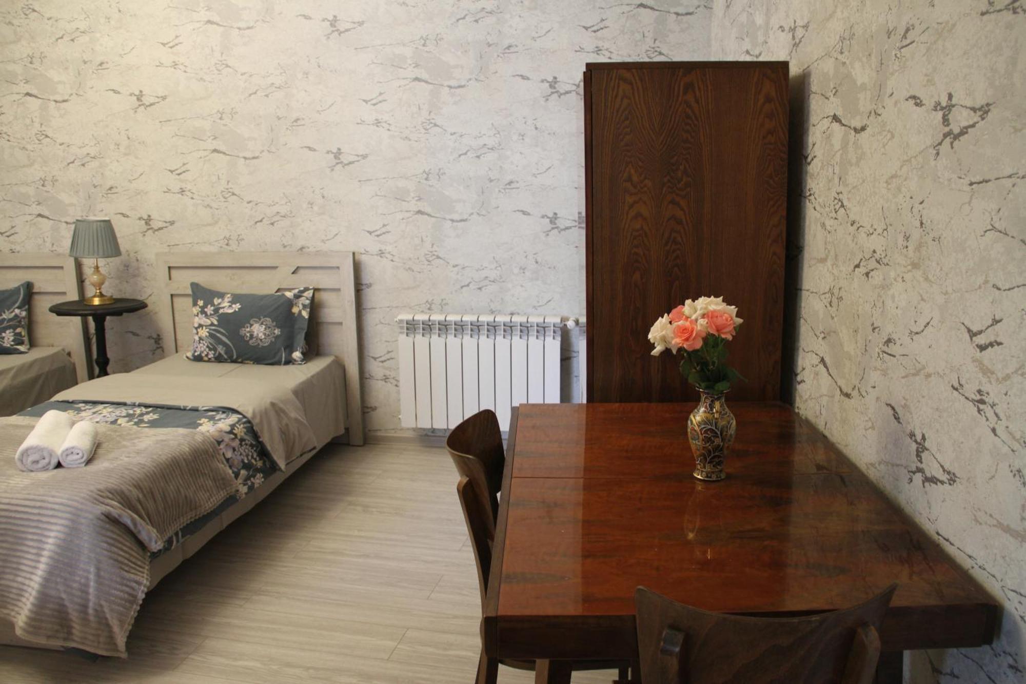 Hotel Nuray'S House à Şǝki Extérieur photo